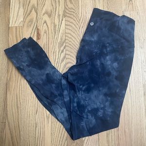 Lululemon Align high rise pant 28” | size 10 | Blue tie dye